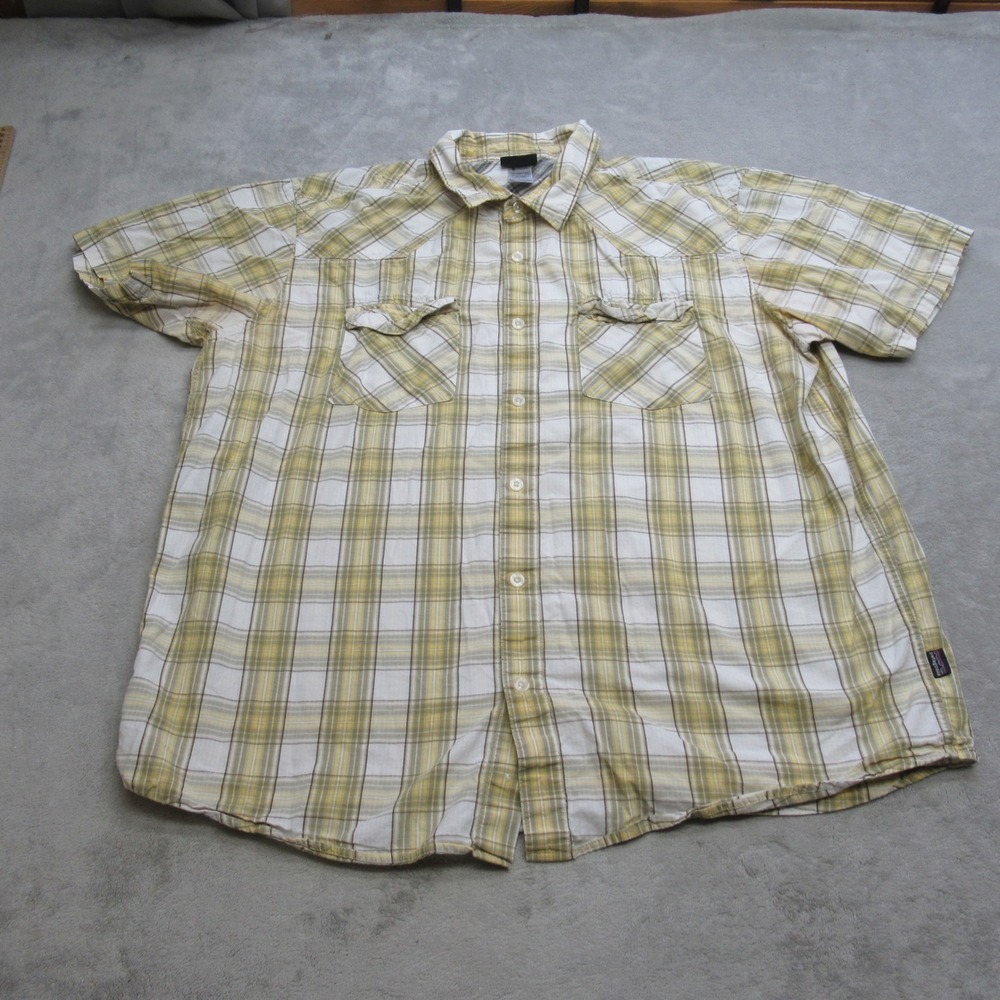 Patagonia Shirt Mens XL Yellow Plaid Short Sleeve Button Up Pockets Lightweight